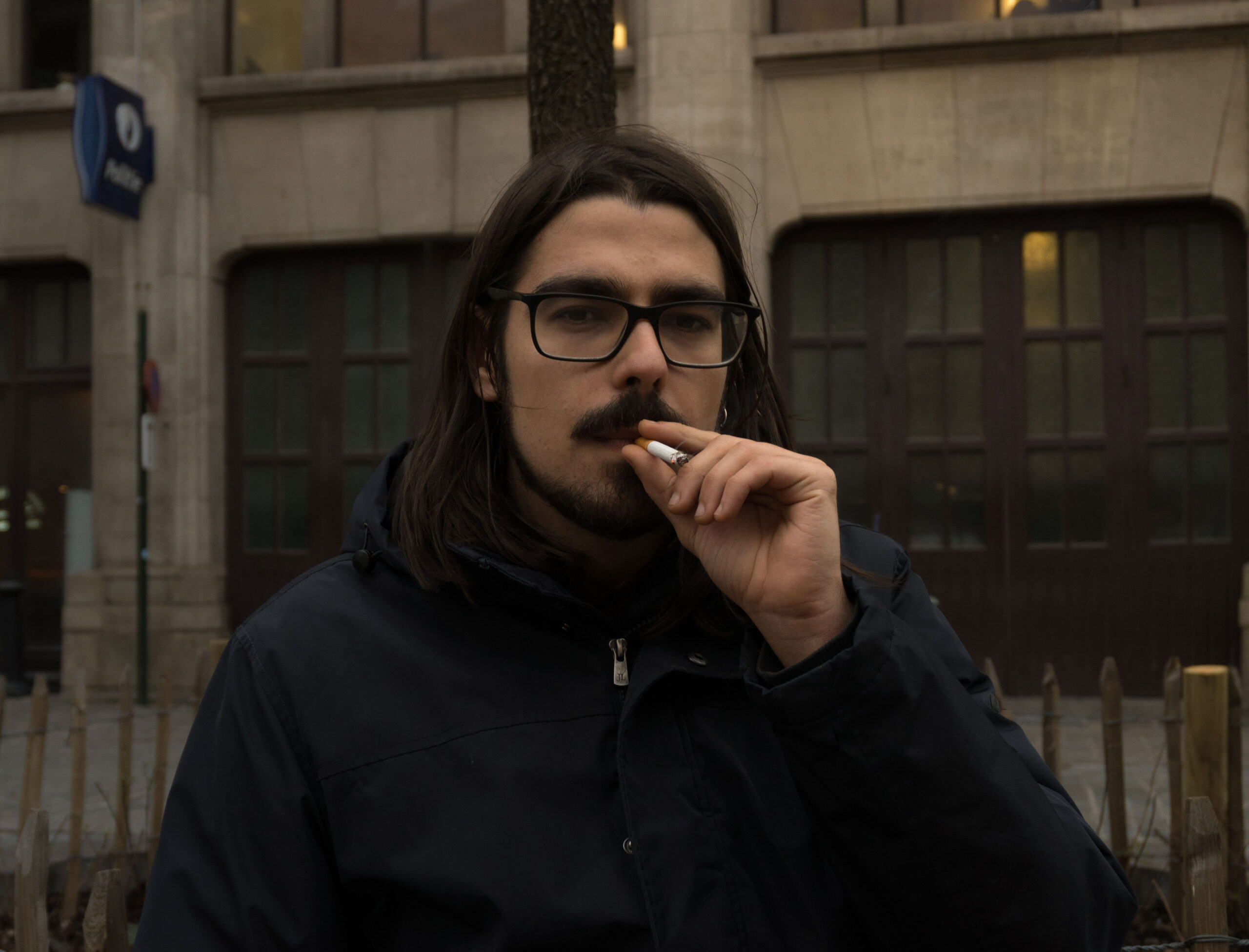 Ritratto di un uomo che fuma